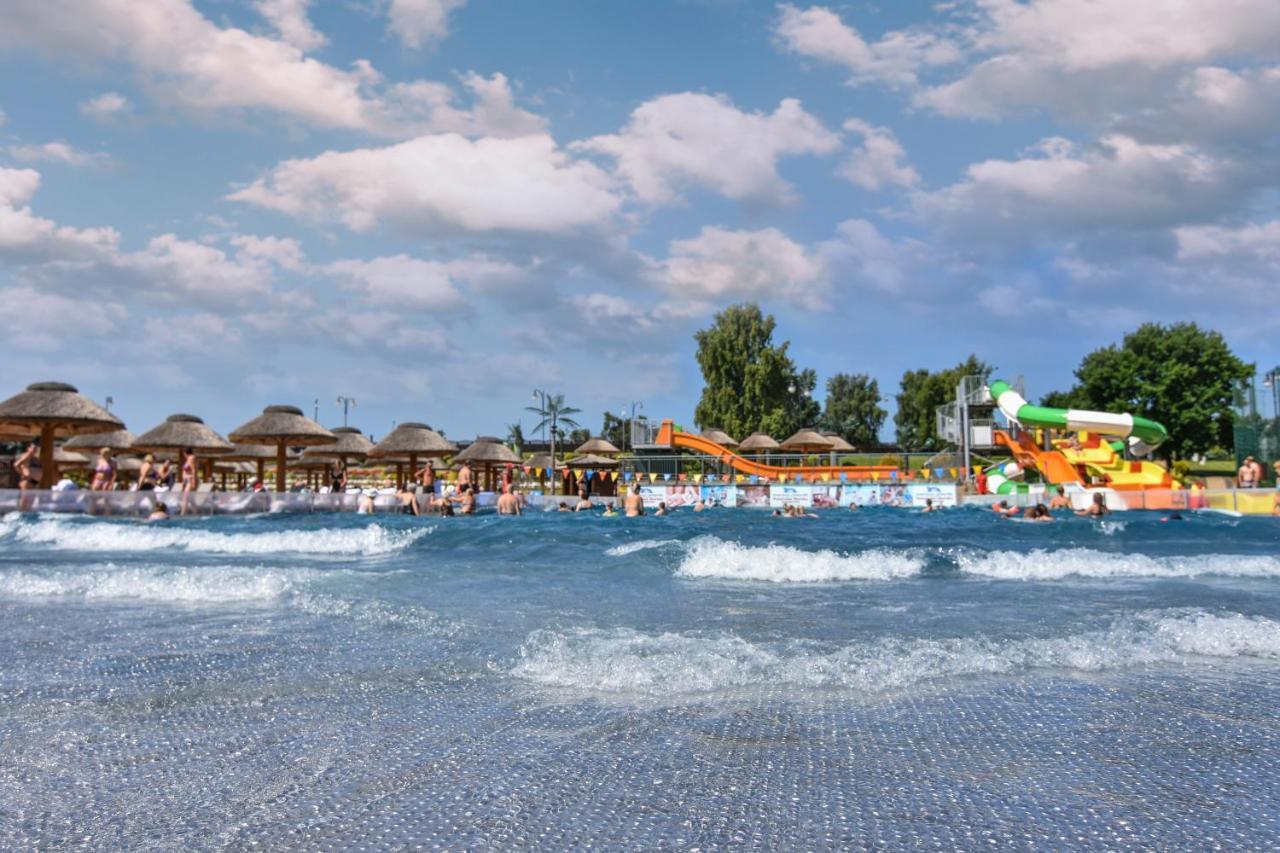 Aquapark Health Resort & Medical Spa Panorama Morska All Inclusive ยารอสวาเวียซ ภายนอก รูปภาพ
