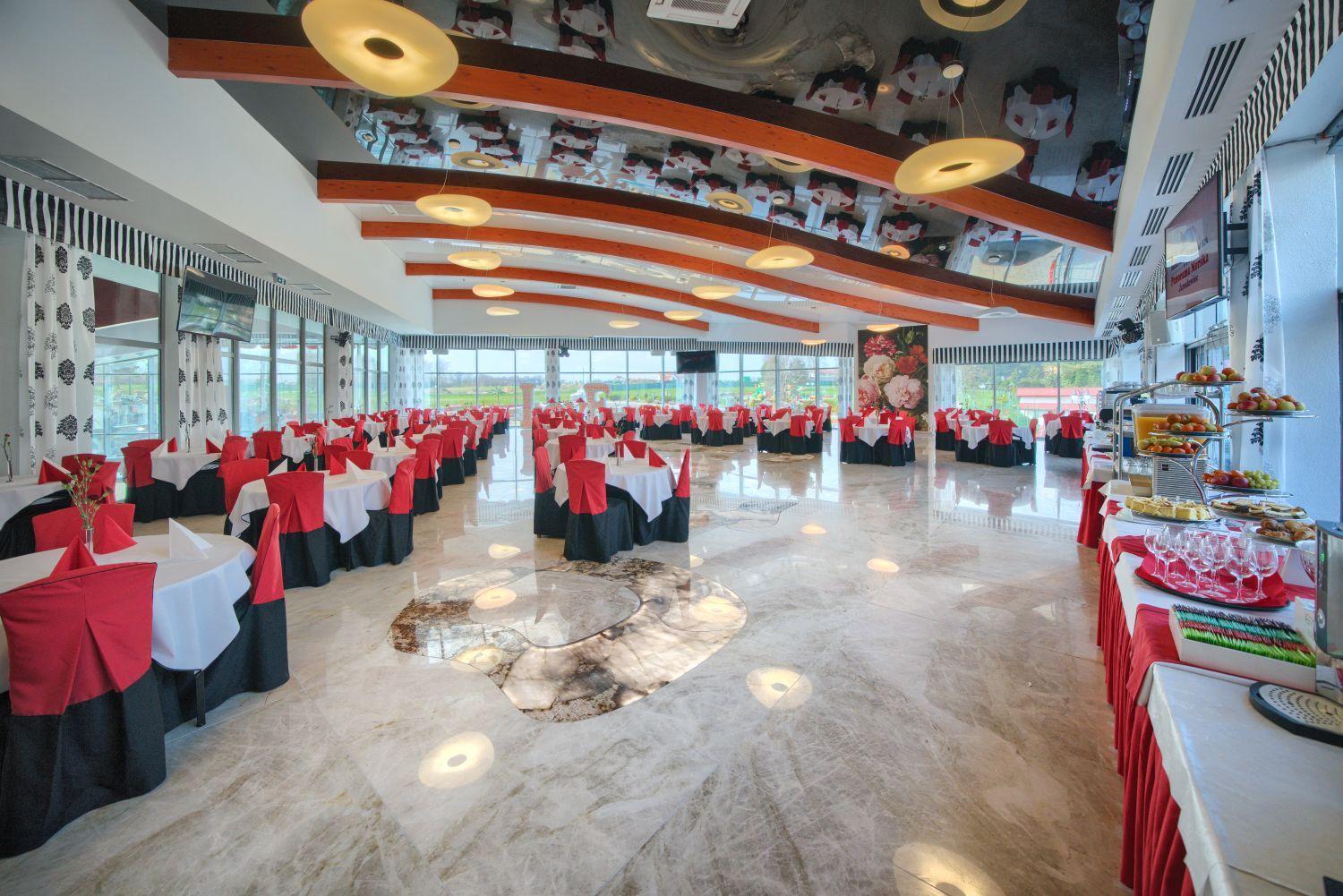 Aquapark Health Resort & Medical Spa Panorama Morska All Inclusive ยารอสวาเวียซ ภายนอก รูปภาพ